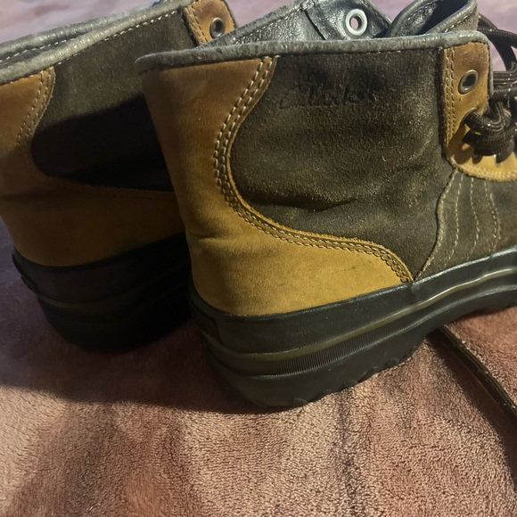 Clarks boots - Picture 2 of 5